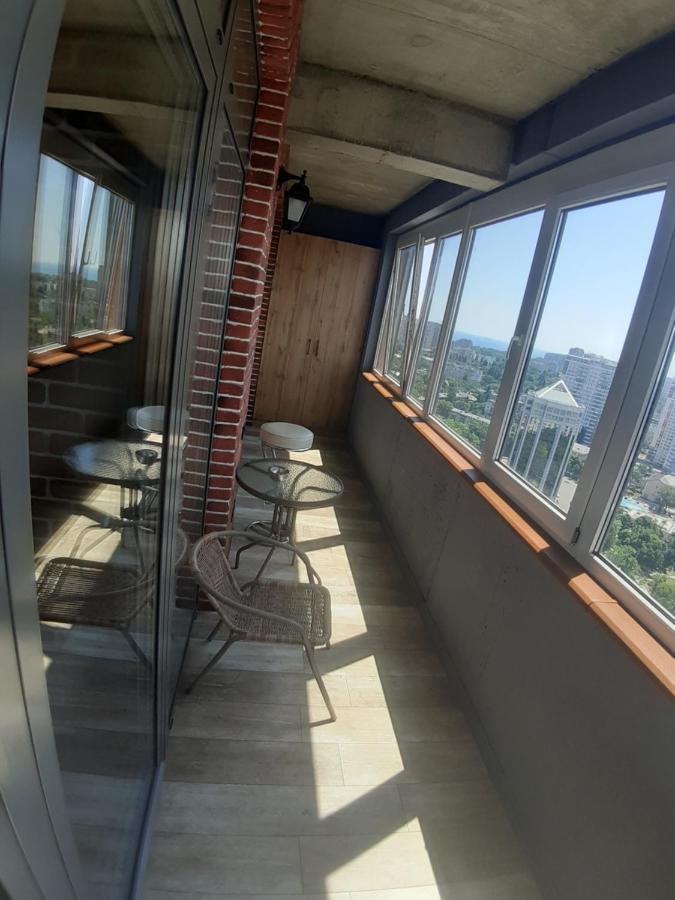 Лофт На 26 Этаже Odessa Extérieur photo